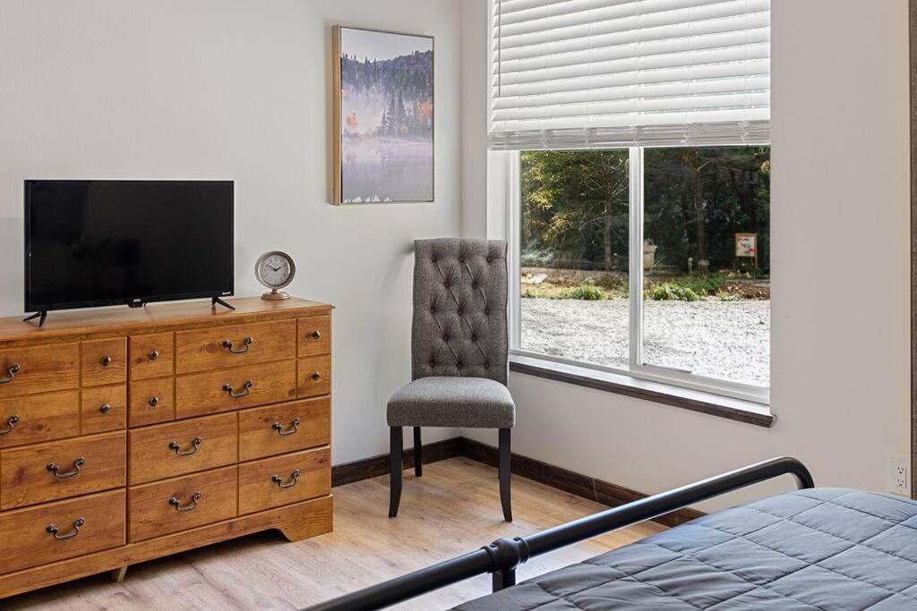 Luxe Mt. Rainier Lodge W/ Hot Tub-Ac-Game Room Ashford Exteriér fotografie